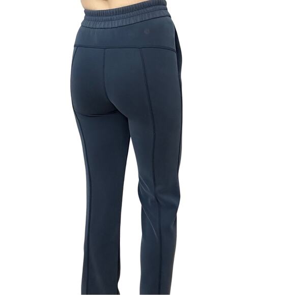 Lululemon Softstreme High-Rise Pant Blue True Navy Straight Size 0 Extra Small - Picture 1 of 6